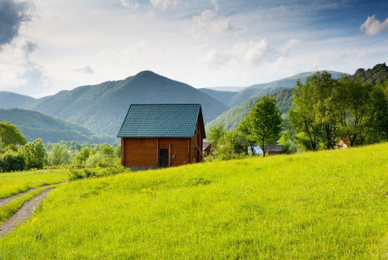 Holiday home закарпатский сруб